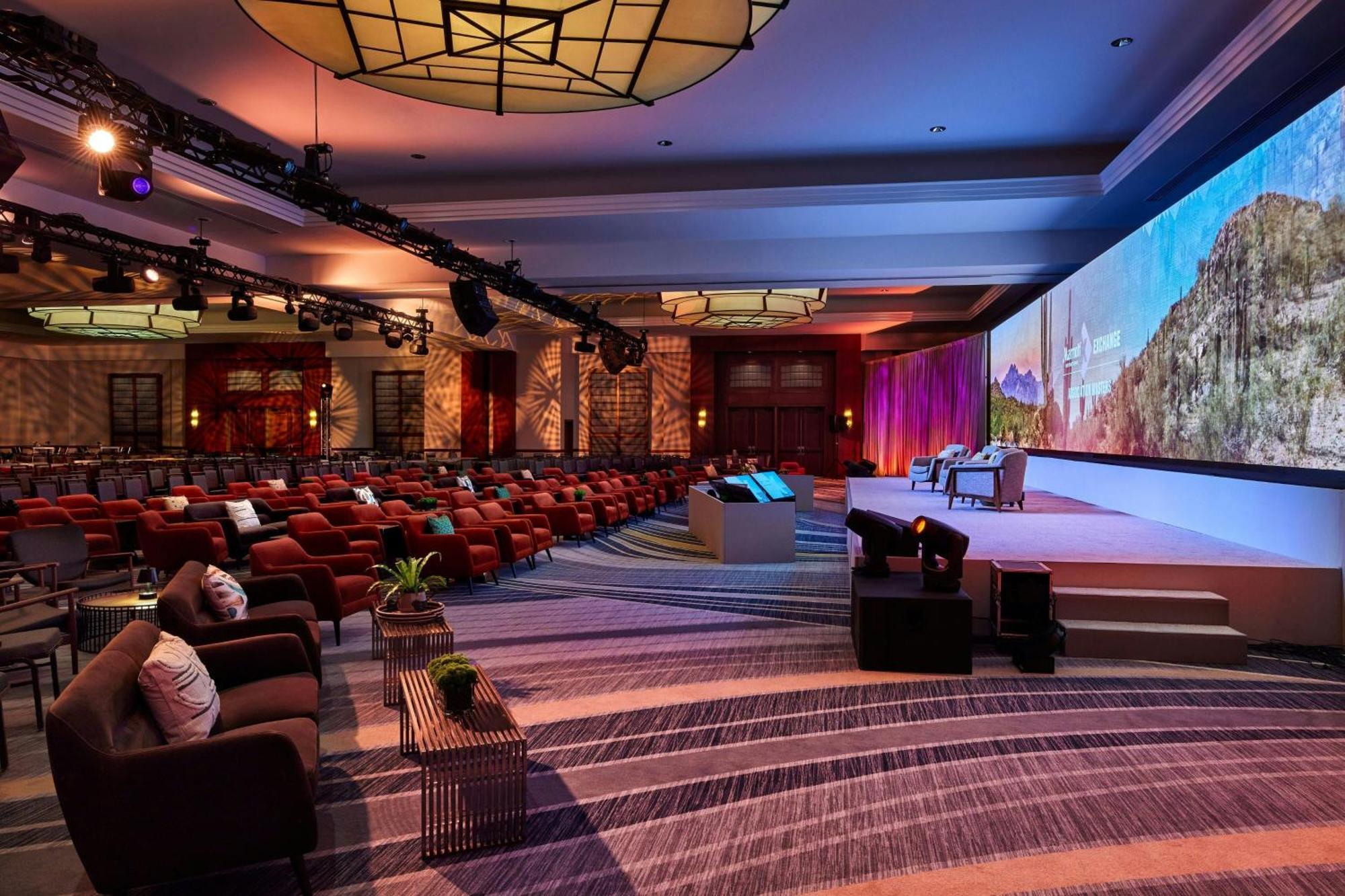 Hotel Sheraton Downtown 4*