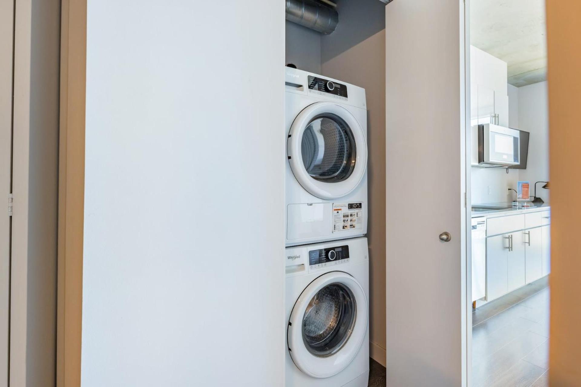 Modern Downtown Apartments At Kenect Phoenix Aparthotel Phoenix