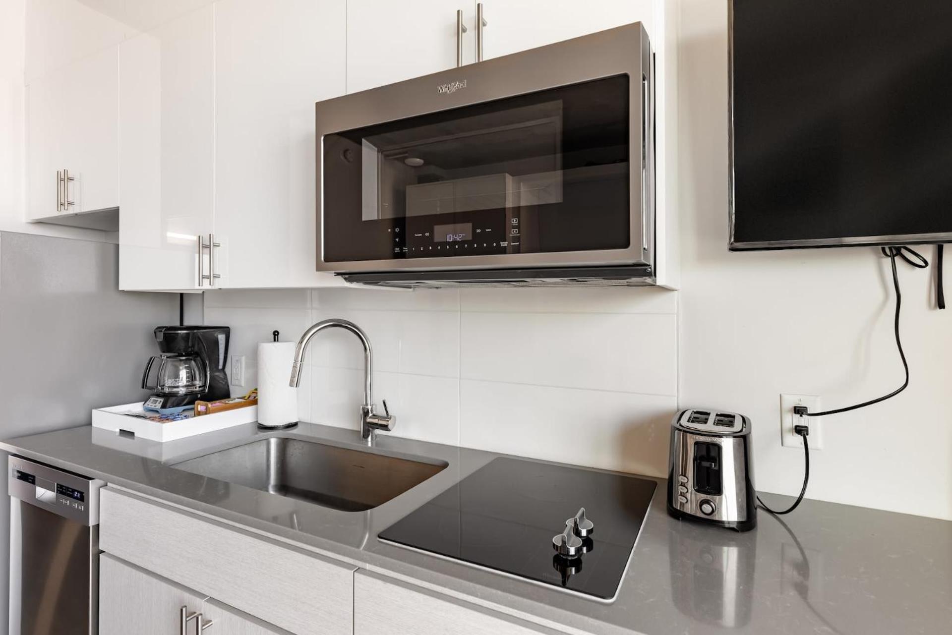 Modern Downtown Apartments At Kenect Phoenix Aparthotel