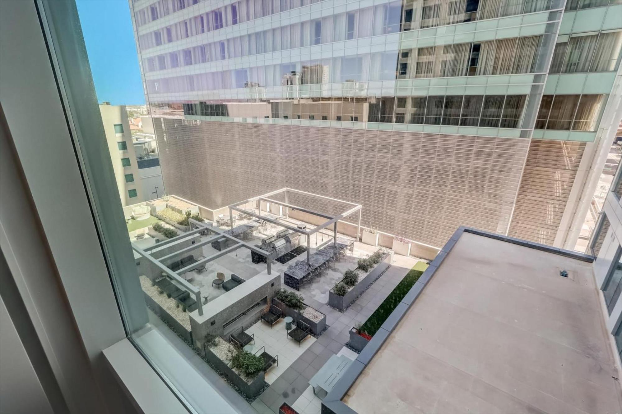 Modern Downtown Apartments At Kenect Phoenix Phoenix
