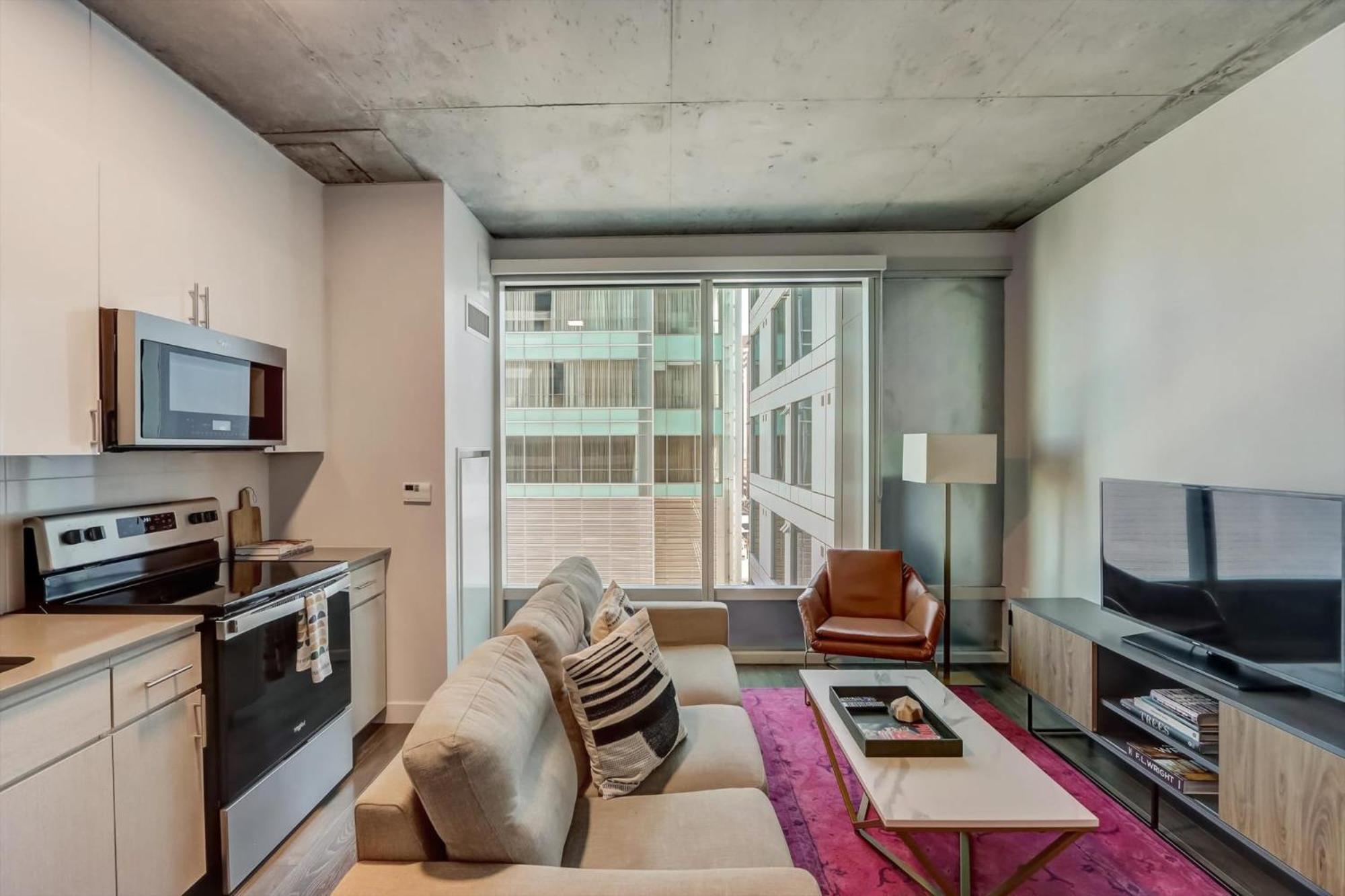 Aparthotel Modern Downtown Apartments At Kenect Phoenix