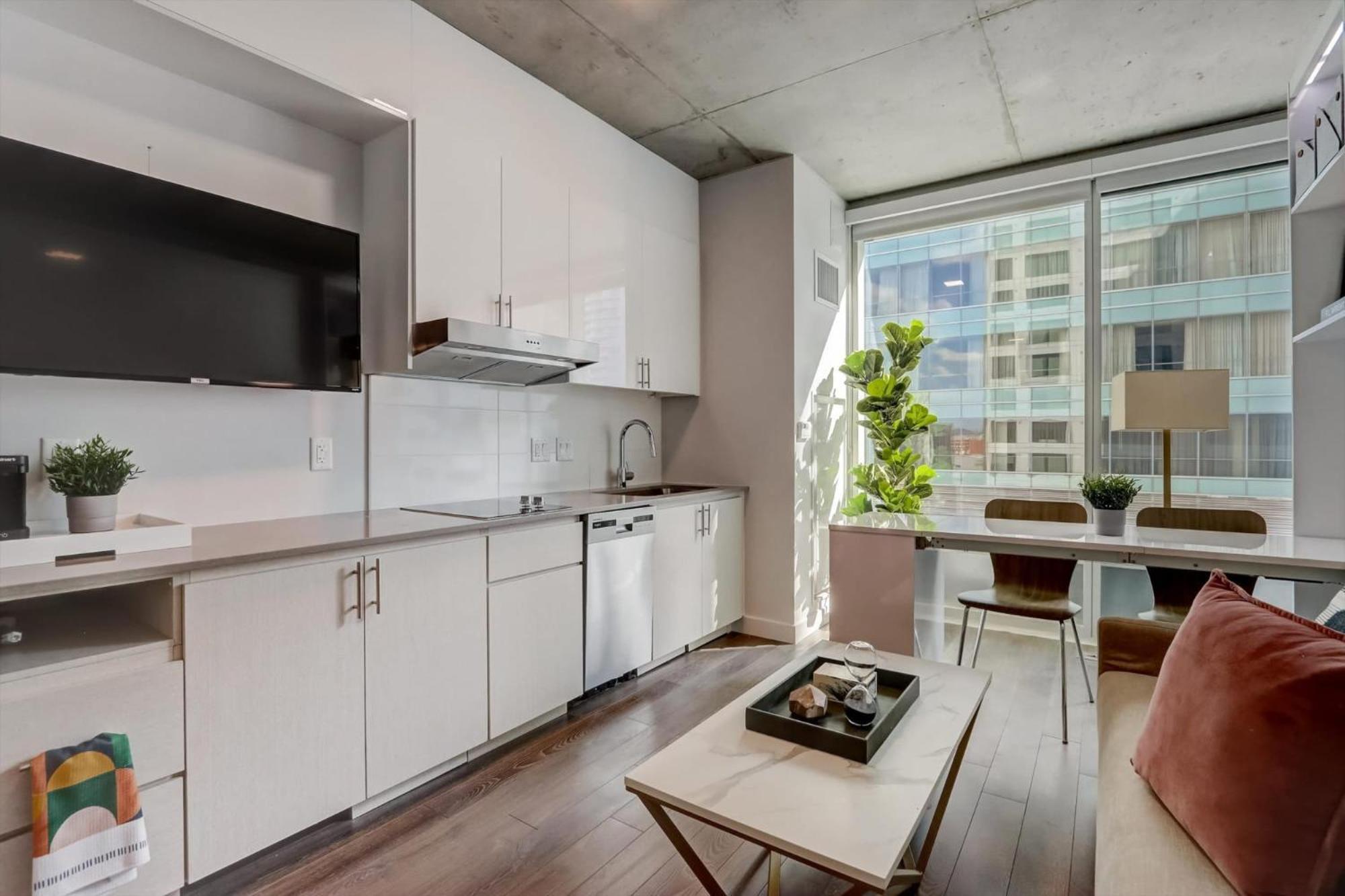 Aparthotel Modern Downtown Apartments At Kenect Phoenix *