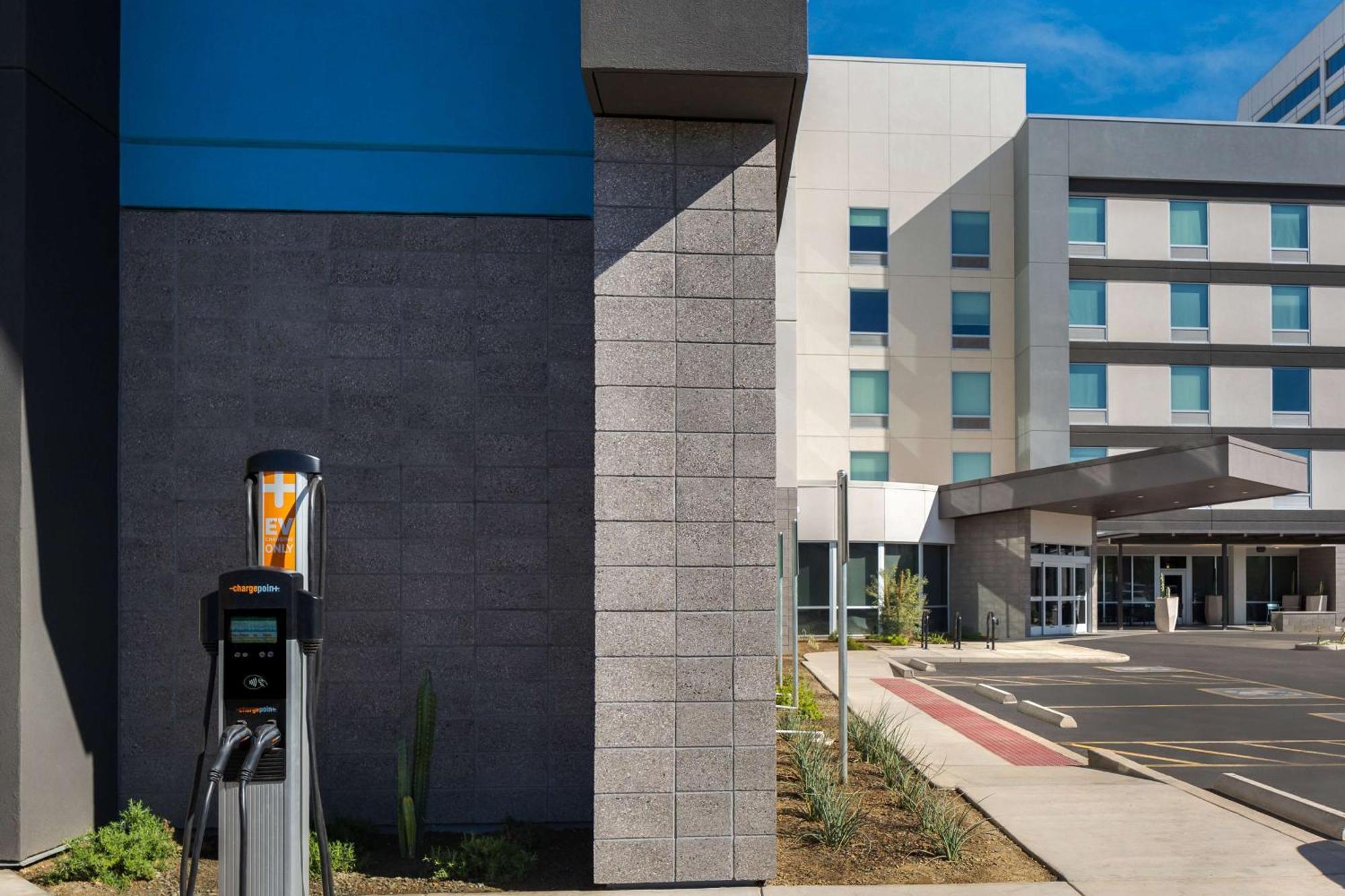 Hotel Home2 By Hilton Midtown Phoenix