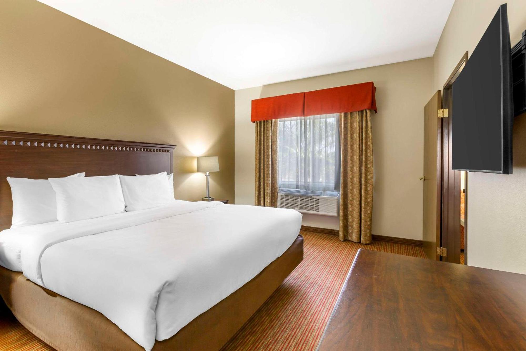 Comfort West At 27th Ave And I-i0 Hotel Phoenix