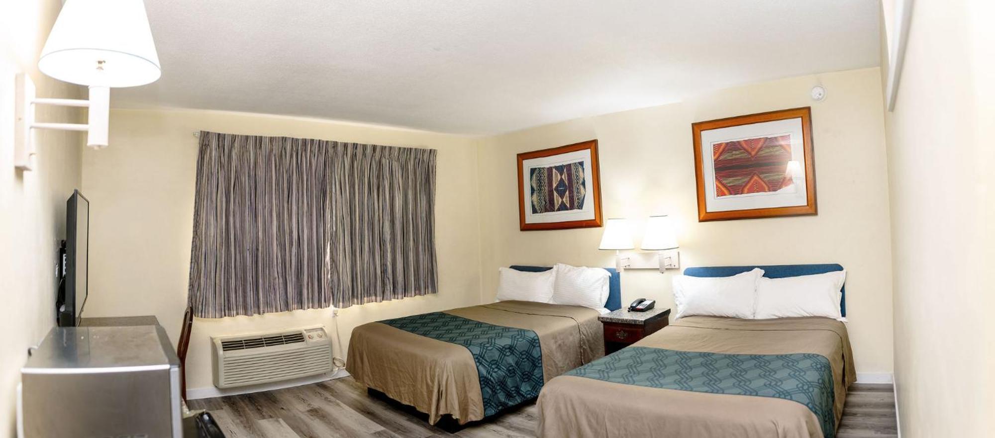 Central Phoenix Hotel Hotel