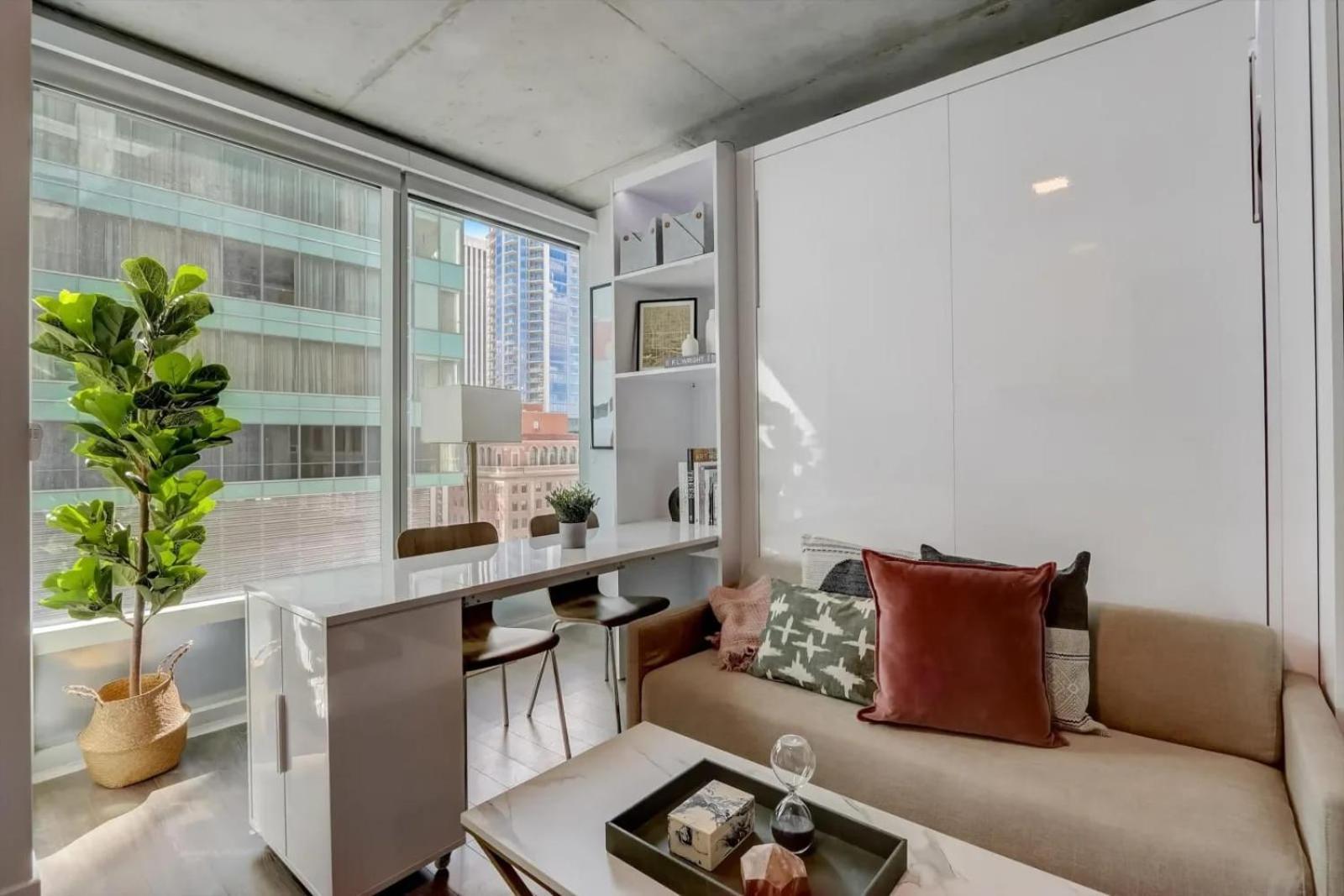 Modern Downtown Apartments At Kenect Phoenix *