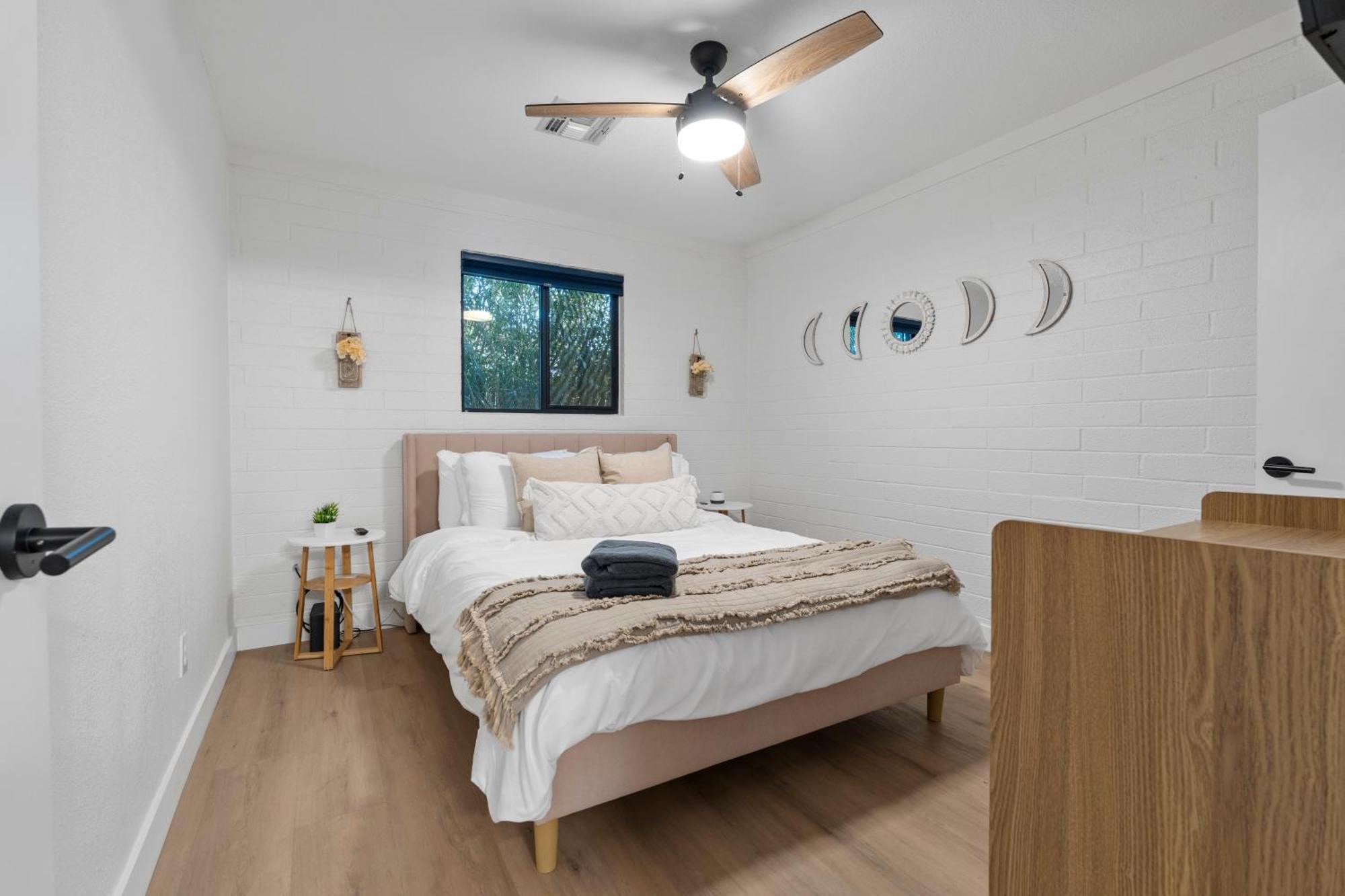 Apartamento Biltmore 2br #2 - Workspace, Free Parking, Laundry, Patio! Phoenix