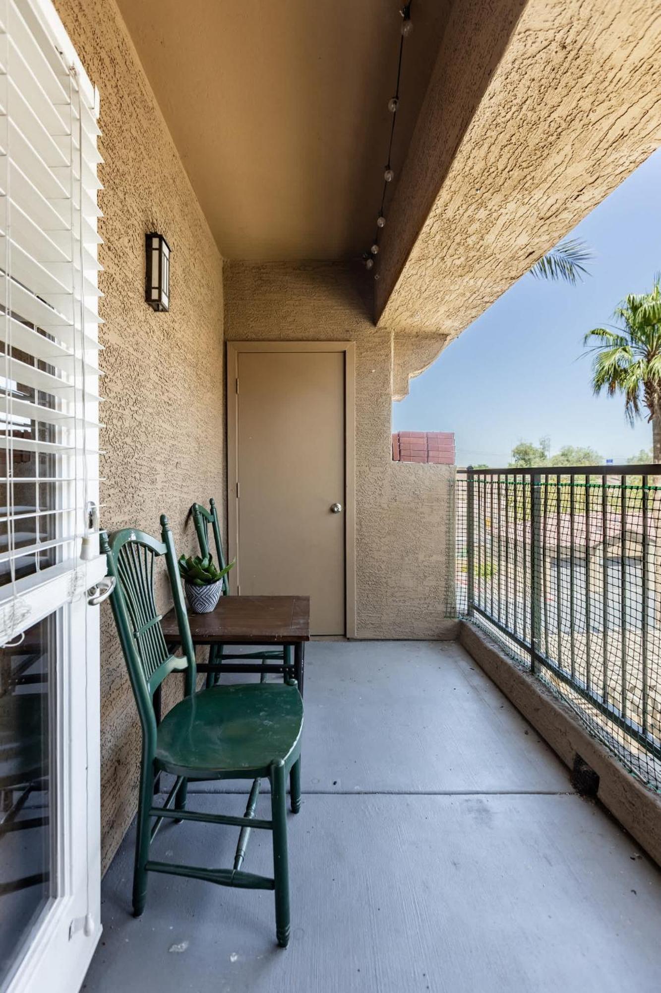 Desert Dreams 2br With Pool And Chill Vibes Apartamento