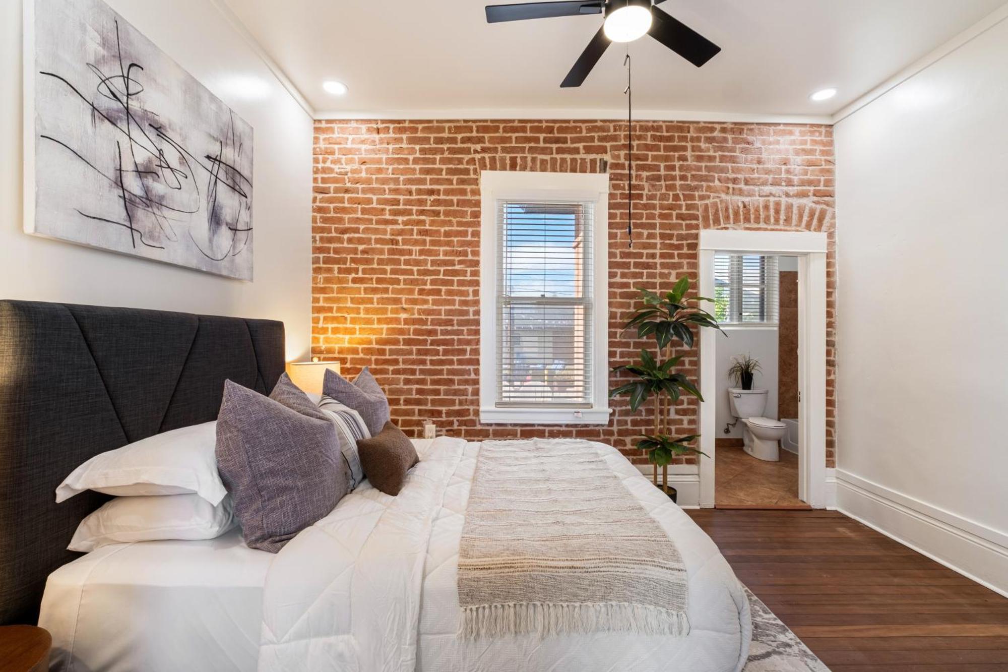 Modern 1917 Apartment