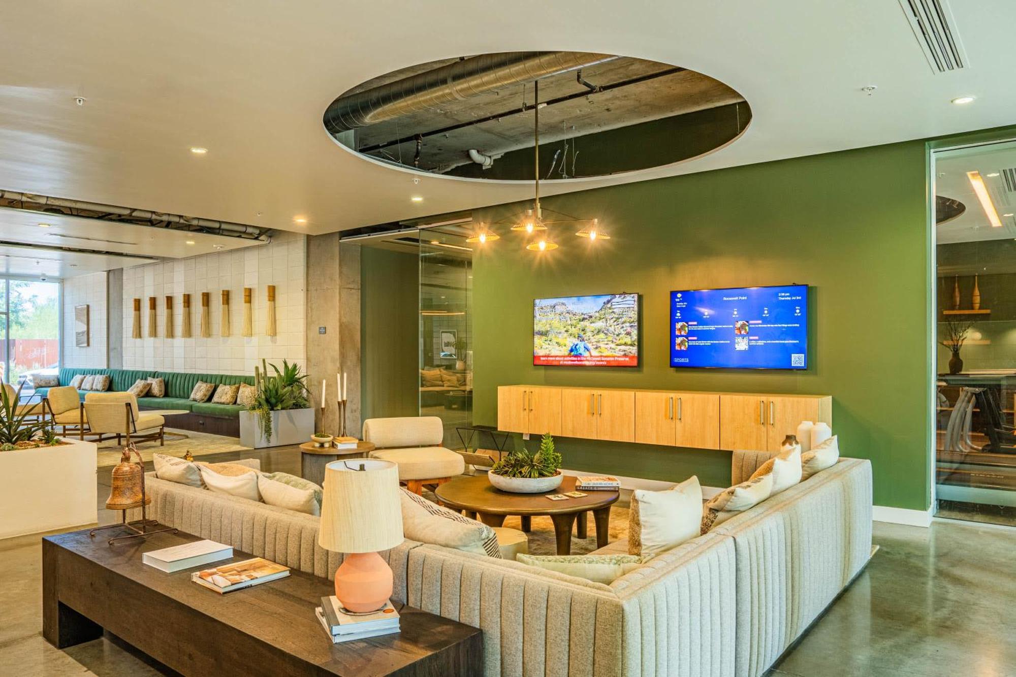 Modern 2bd - Cdt - Gym, Pool, Parking - Sleep 8