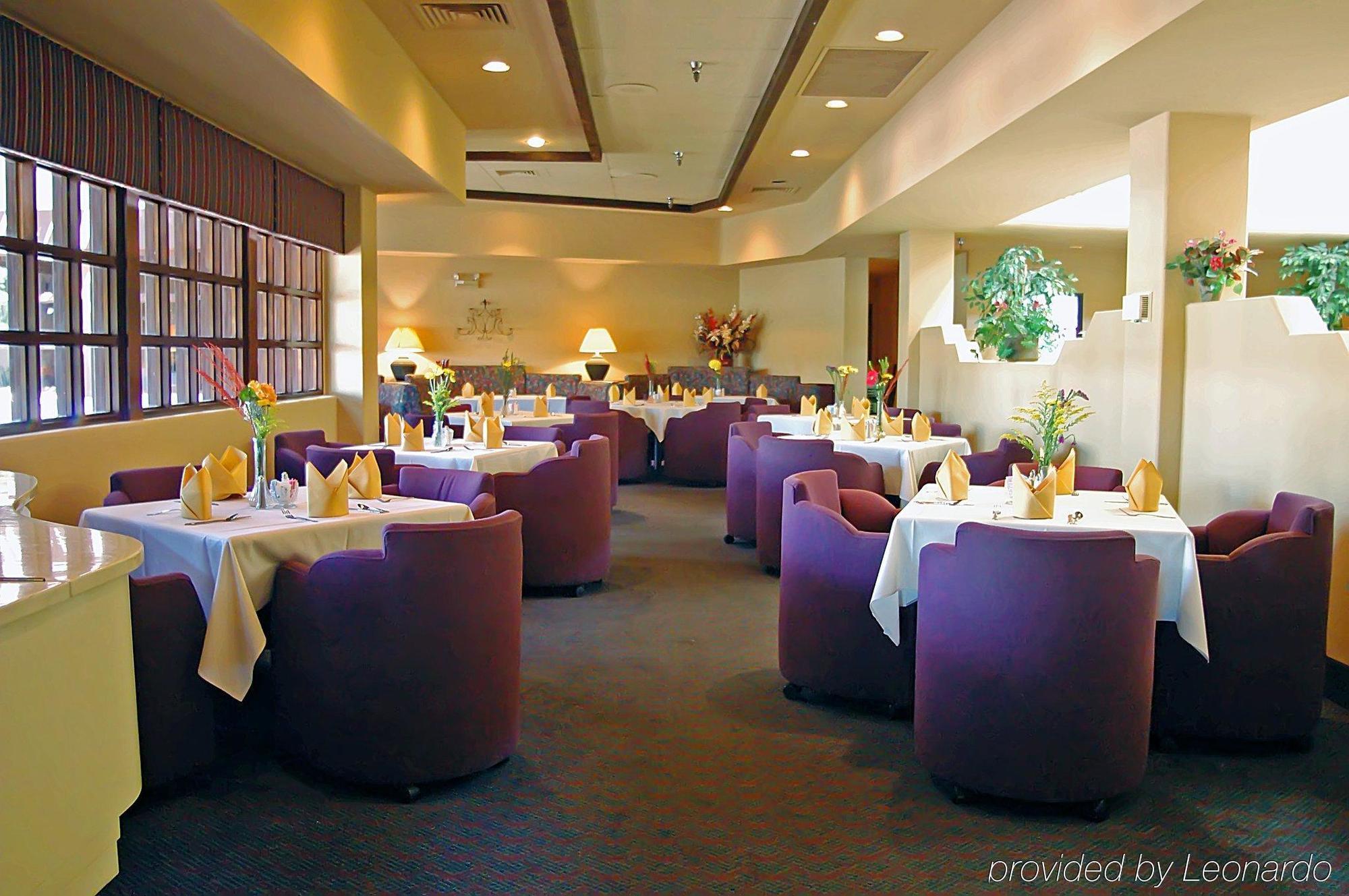 Four Points By Sheraton South Mountain