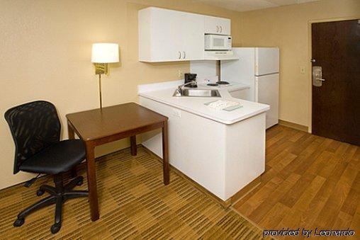 Extended America - - Chandler - E Chandler Blvd 2* Phoenix