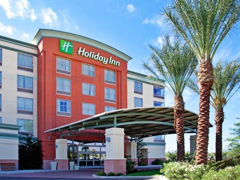 Holiday & Airport By Ihg Phoenix