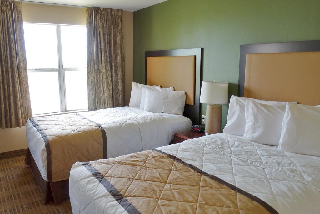 Extended America - - Chandler - E Chandler Blvd 2* Phoenix