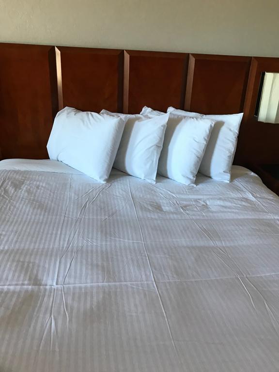 Extend-a-suites