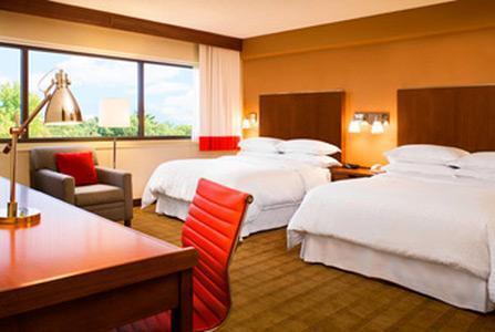 Four Points By Sheraton South Mountain