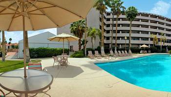 Four Points By Sheraton South Mountain Hotel 4*