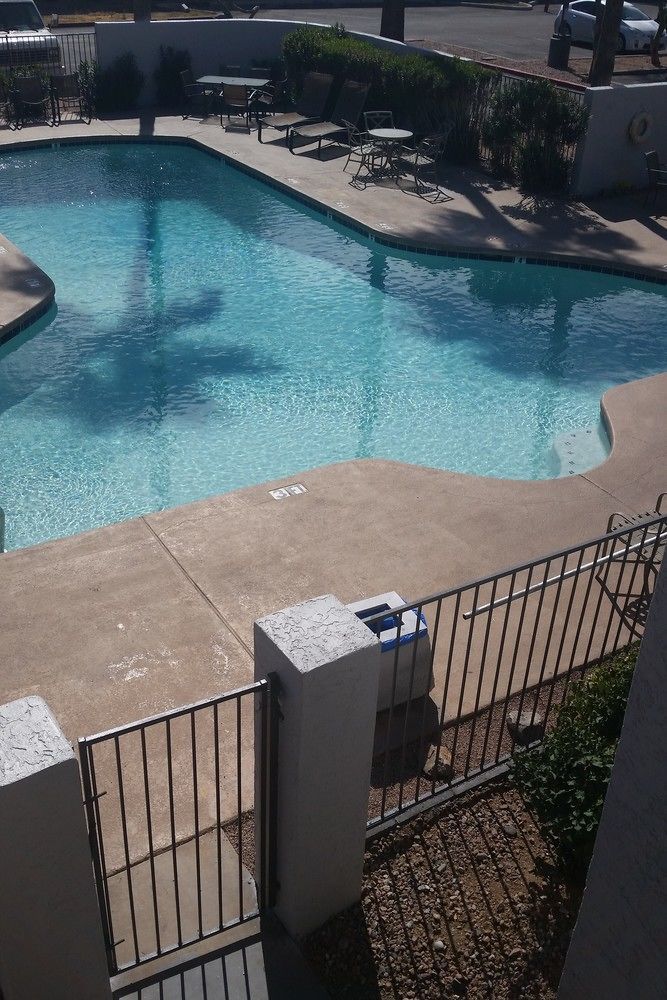 Extend-a-suites 2*