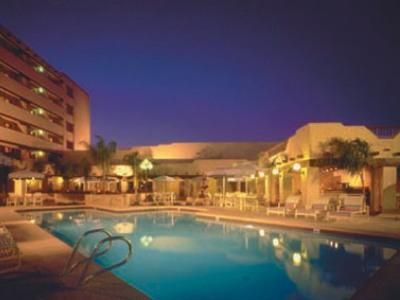 Four Points By Sheraton South Mountain Hotel 4*