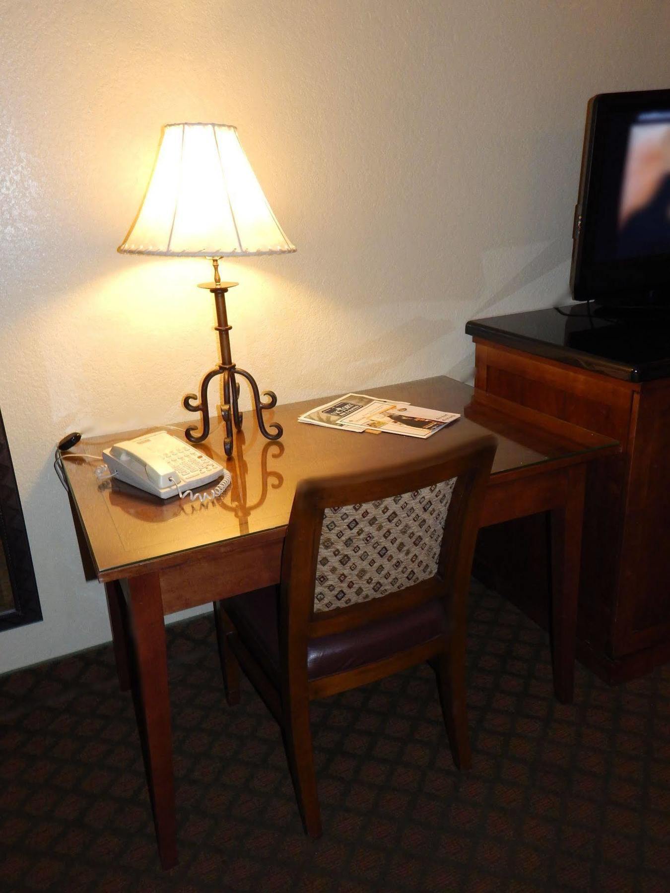 Hotel A Victory & - North 3*