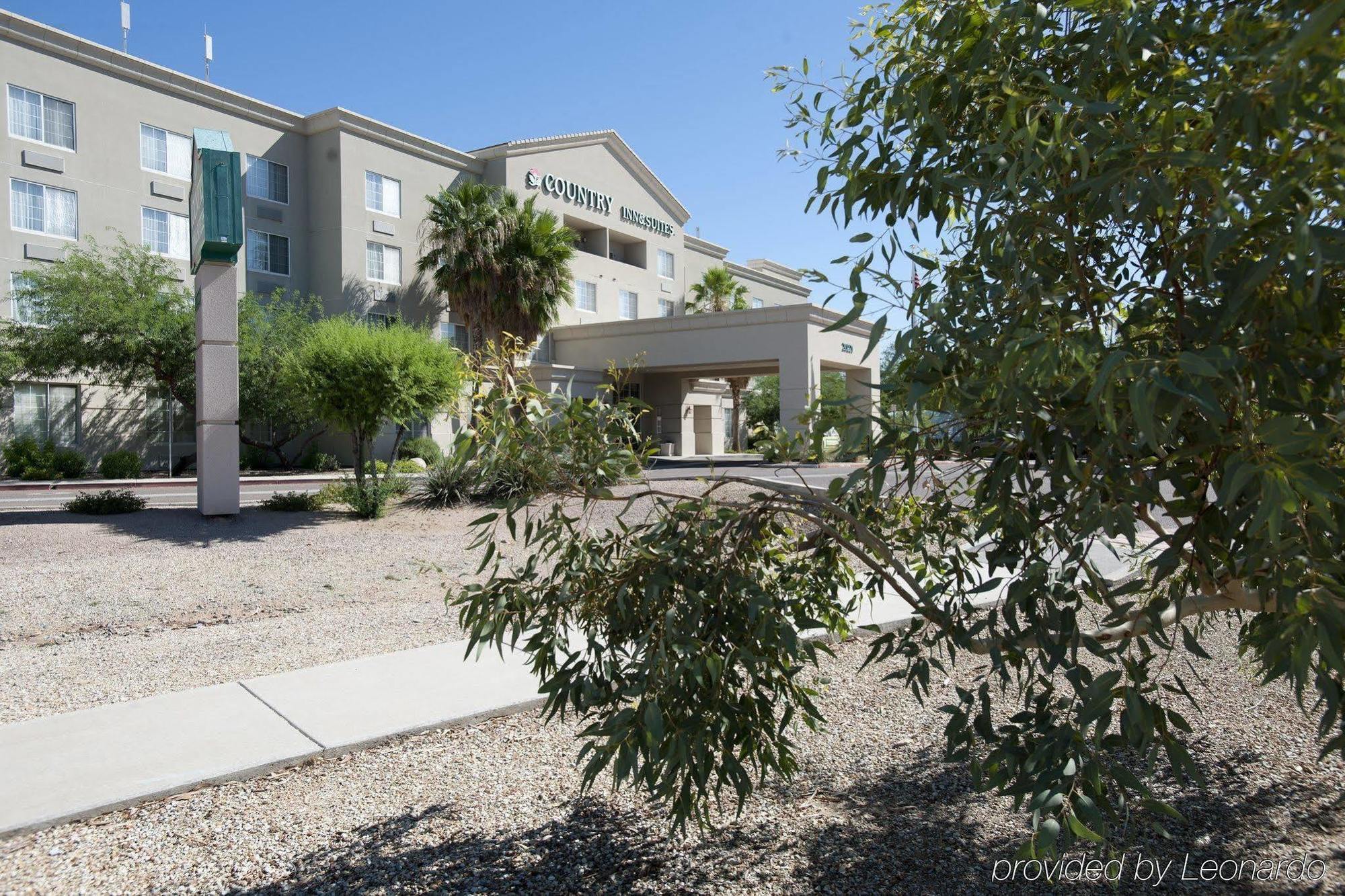 Country & Deer Valley Hotel
