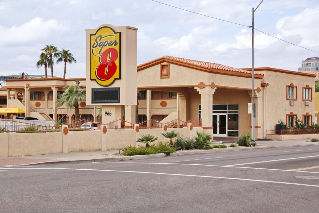 Super 8 By Wyndham Downtown Phoenix