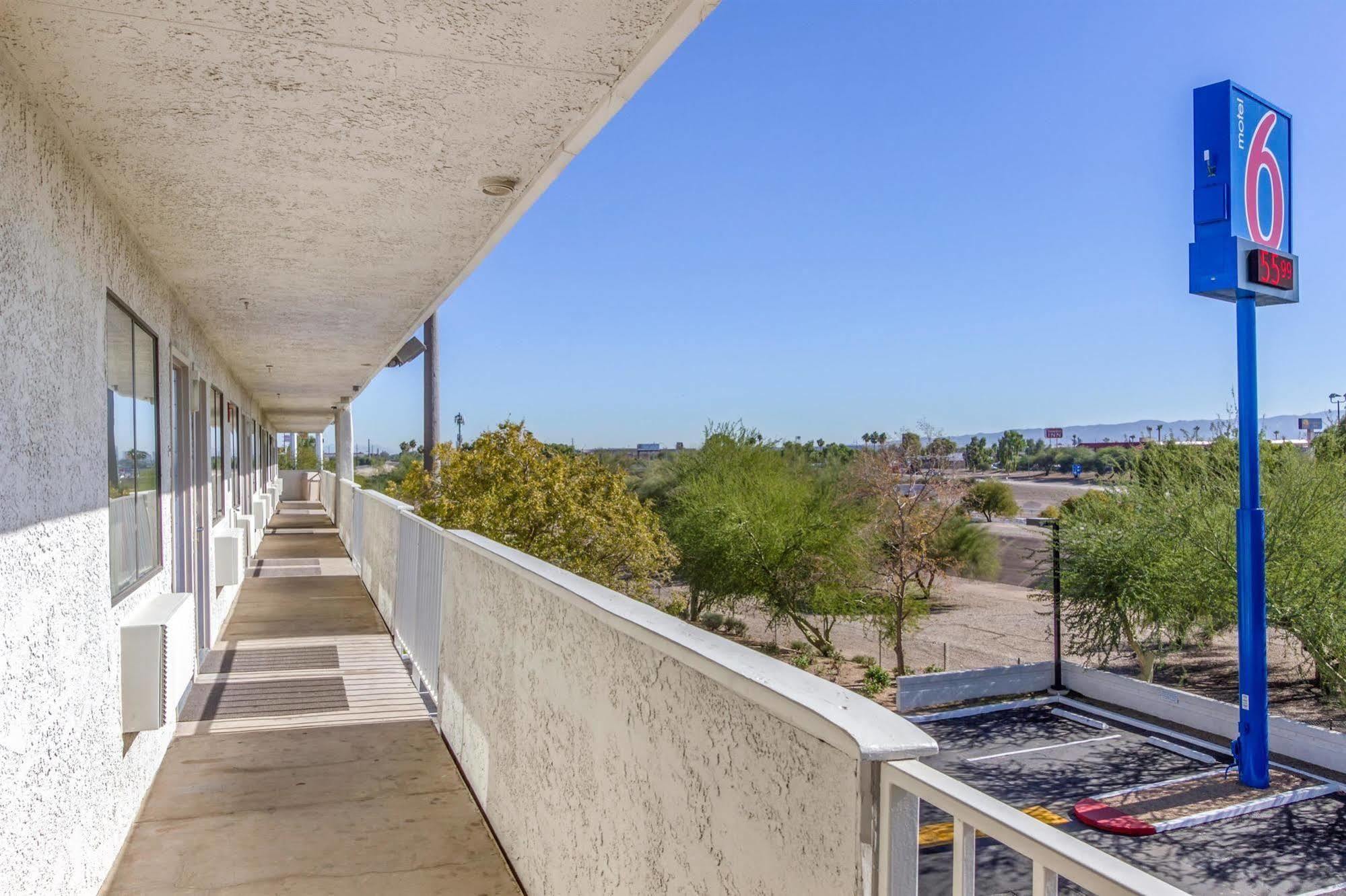 6-phoenix, Az - West 2*