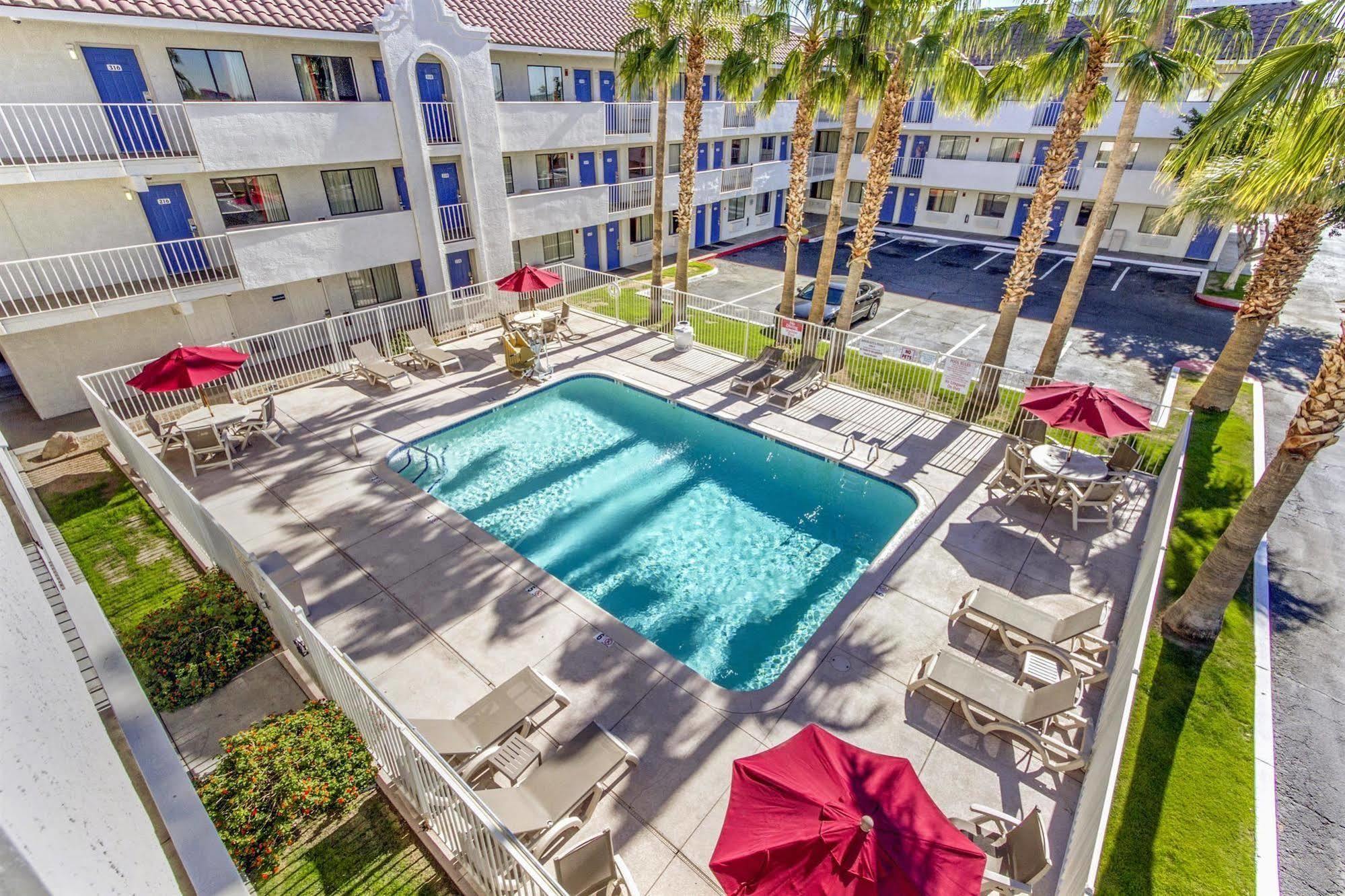 6-phoenix, Az - West Hotel Phoenix