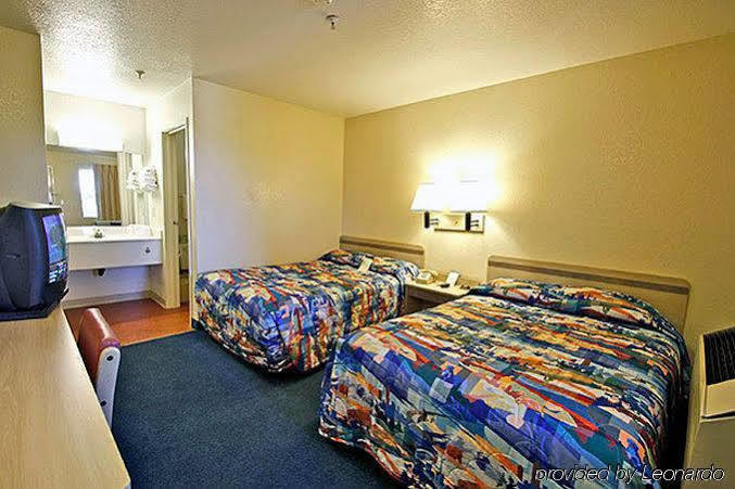 6-phoenix, Az - West 2*