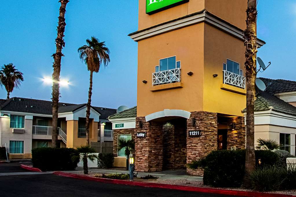 Hotel Hometowne Studios By Red Roof Phoenix - Black Canyon Highway
