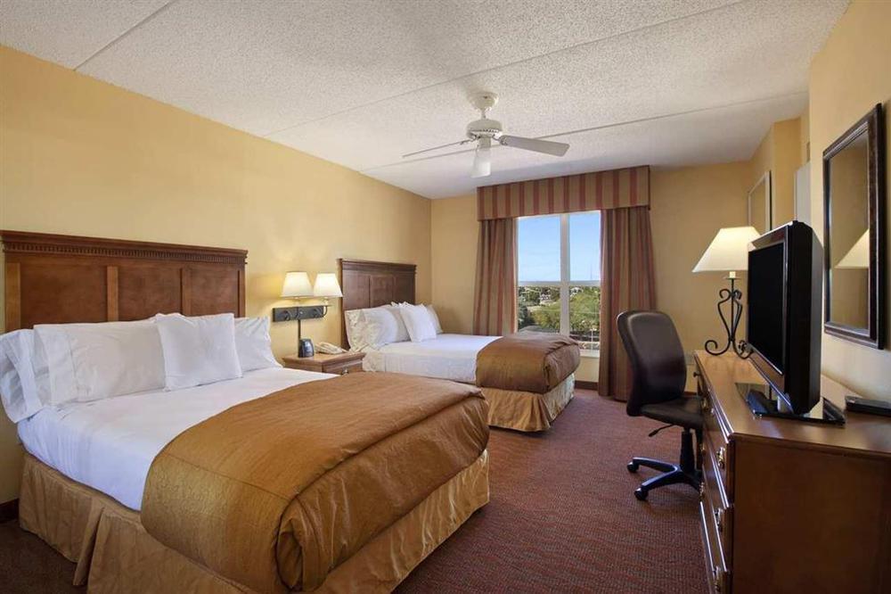 Mainstay North Hotel 3*