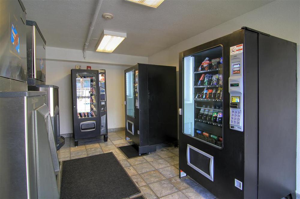 6-phoenix, Az - West