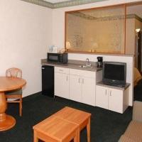 Baymont By Wyndham North Hotel