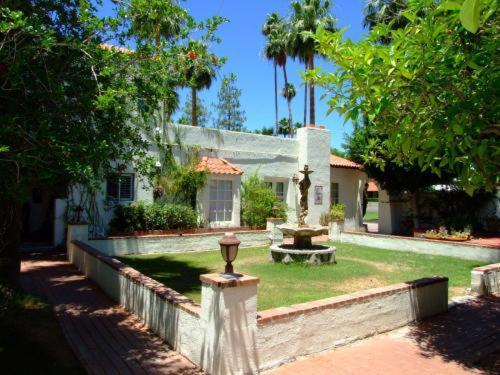 Pensão Maricopa Manor Phoenix