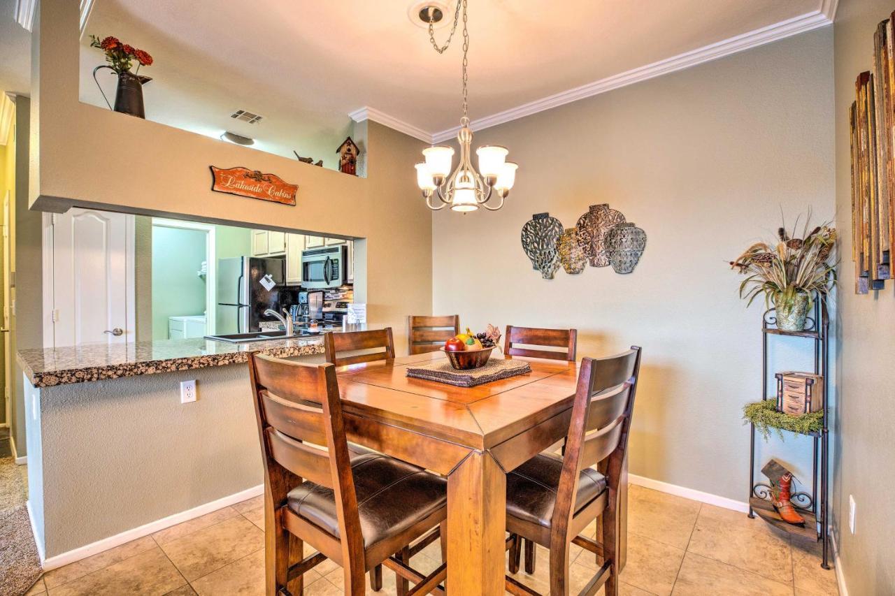 Relaxing Retreat - Pool Access And Balcony Apartment Phoenix