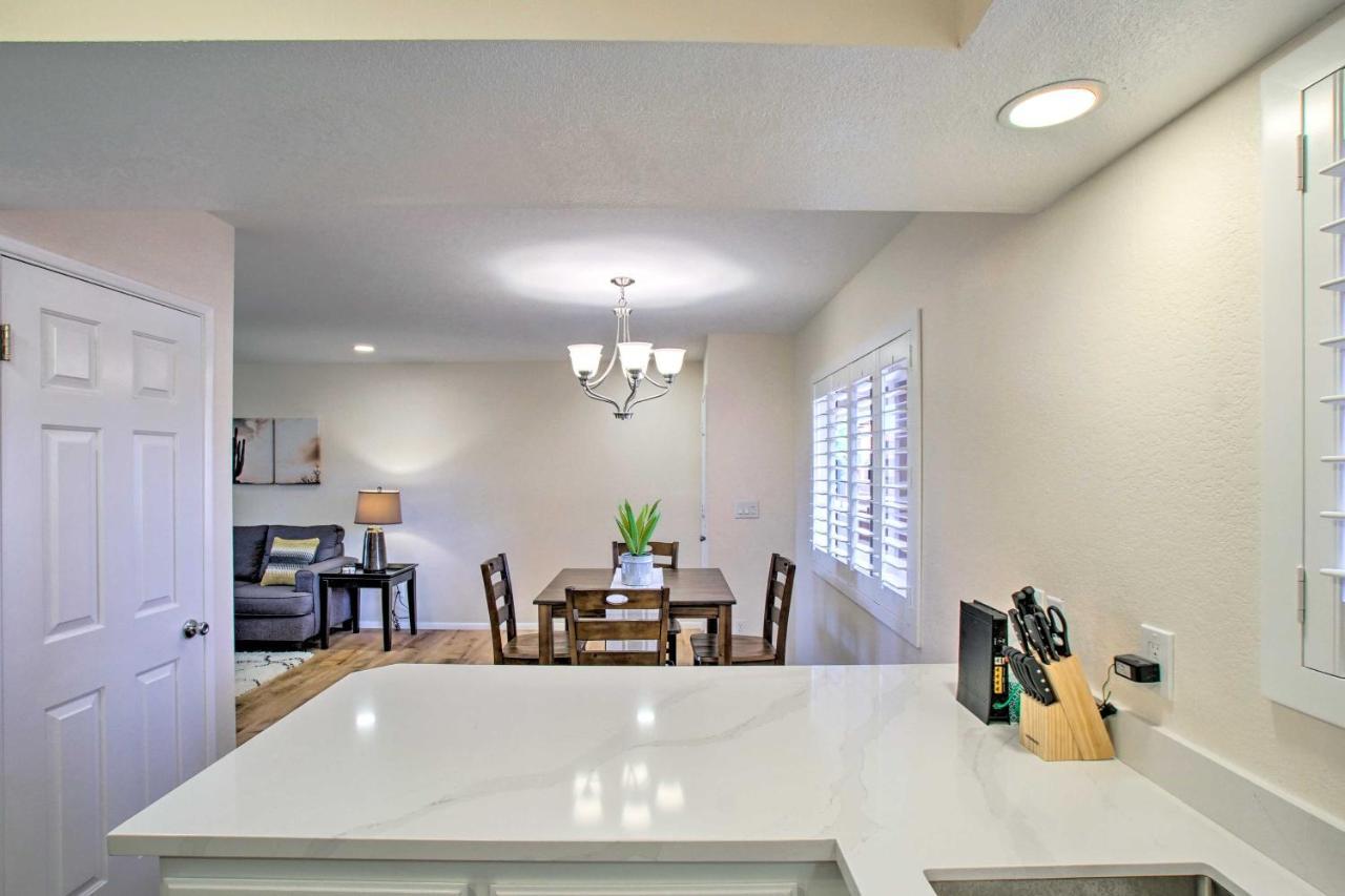 Modern Paradise Valley With Golf Course View! Apartment *