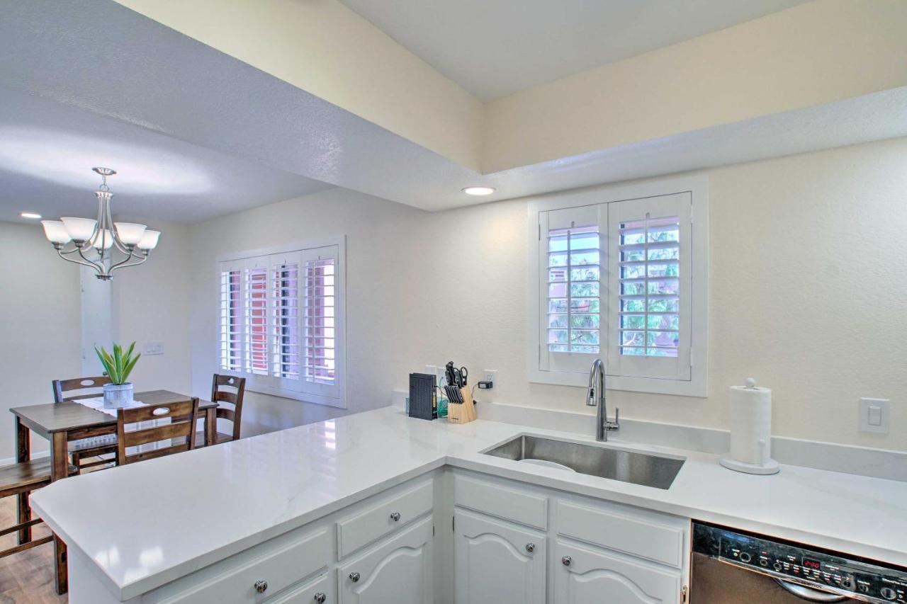 Apartment Modern Paradise Valley With Golf Course View! Phoenix