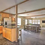 Central Phoenix Cottage With Private Yard!