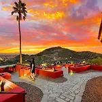 Poolside Condo to 1 of 3 Resort Pool-Spa Complexes, ALL HEATED&OPEN 24/7/365!