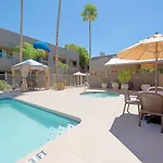 Best Western Innsuites Phoenix Hotel & Suites