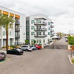 Stay Gia Modern 2 Bedroom Apartment With Swimming Pool