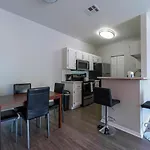 Chic 2Br Apartment At Lookout Mountain By Stay Gia