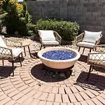 New! Scottsdale/Phx Retreat, Heated Pool, Hot Tub