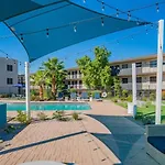 Gorgeous Cozysuites Camelback W Pool Parking 06