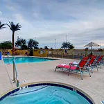 Holiday Inn Express & Suites - Phoenix North - Scottsdale By Ihg