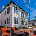 Avalon Suites Phoenix