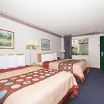 Days Inn By Wyndham Phoenix West