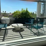Downtown Zen Bliss