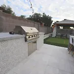 Blue Agave Resort With Heated Pool & Outdoor Living