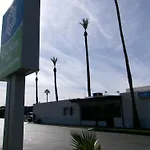 Surestay Hotel By Best Western Phoenix Airport